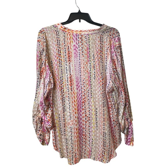 New Directions Weekend Women’s 2X colorful shirt - Picture 2 of 4